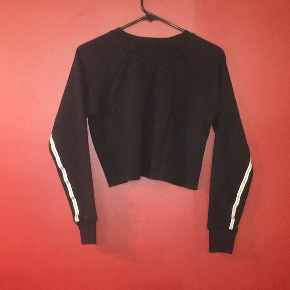 Aeropostale LLD Black Crop Sweatshirt - Picture 2 of 4